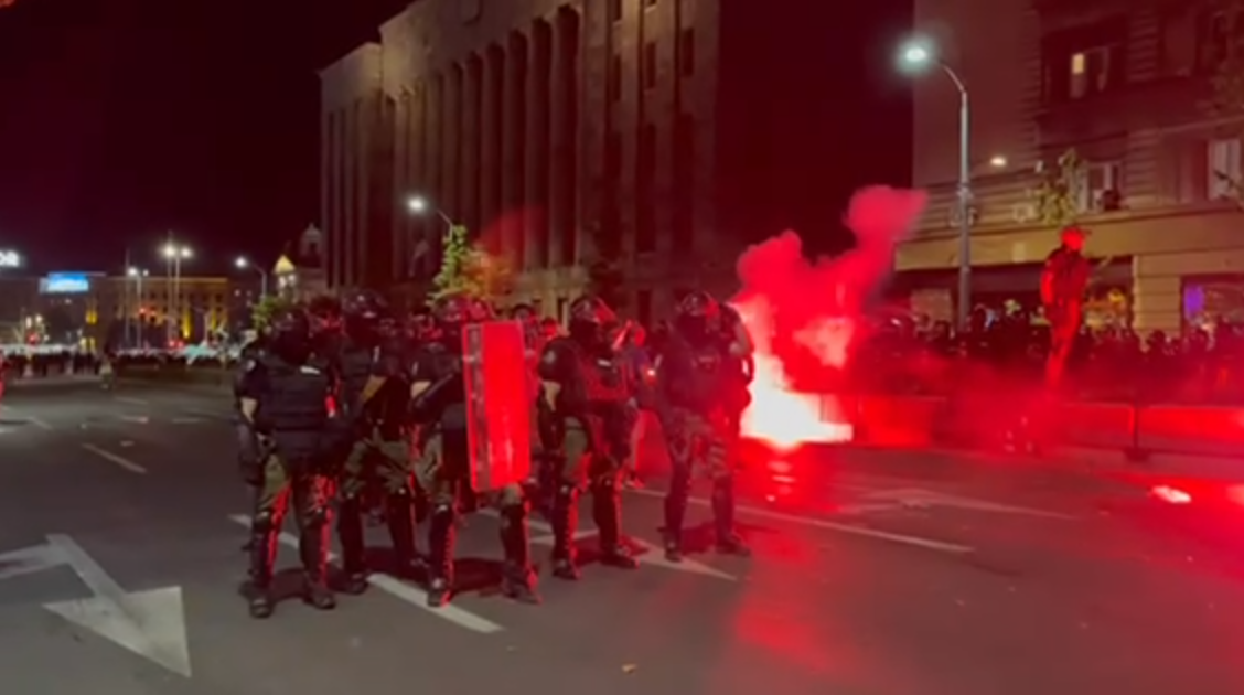 Srbija: u Beogradu održan veliki protest protiv režima